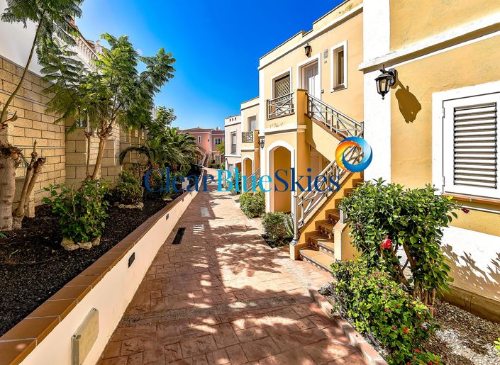 Image No.21-3 Bed House for sale