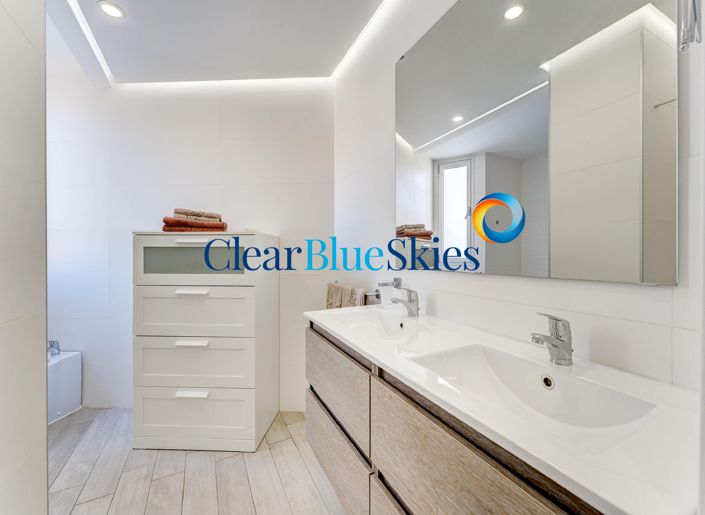 Image No.9-3 Bed Apartment for sale