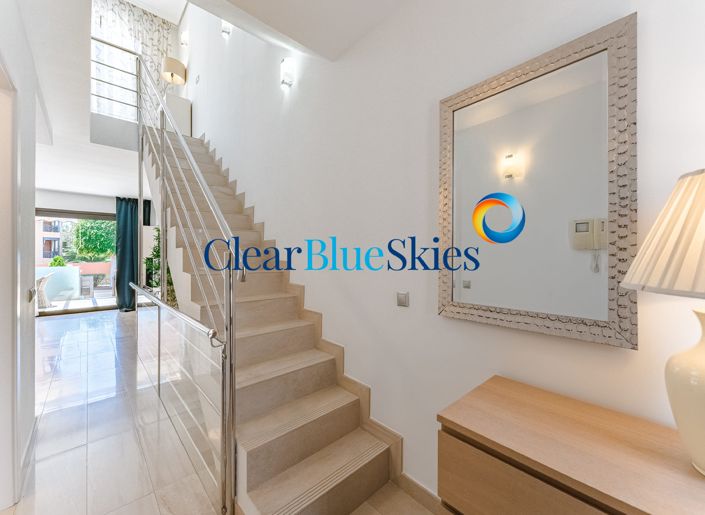 Image No.12-3 Bed Townhouse for sale