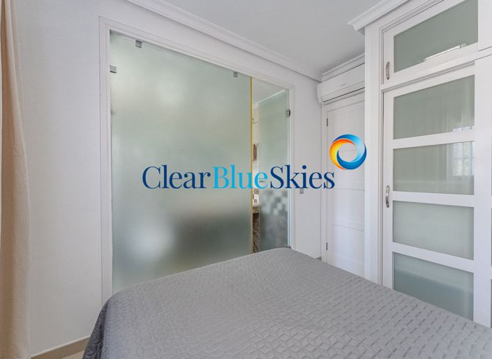 Image No.22-3 Bed Townhouse for sale