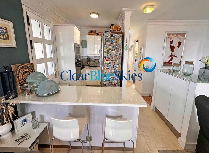 Image No.5-4 Bed Townhouse for sale