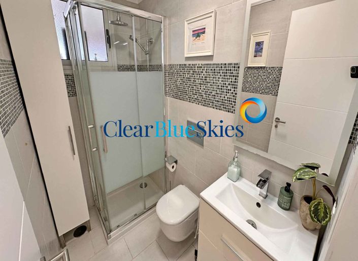 Image No.9-4 Bed Townhouse for sale