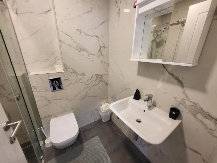 Image No.11-1 Bed Apartment for sale