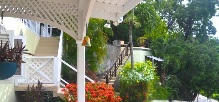 Image No.10-3 Bed Property for sale