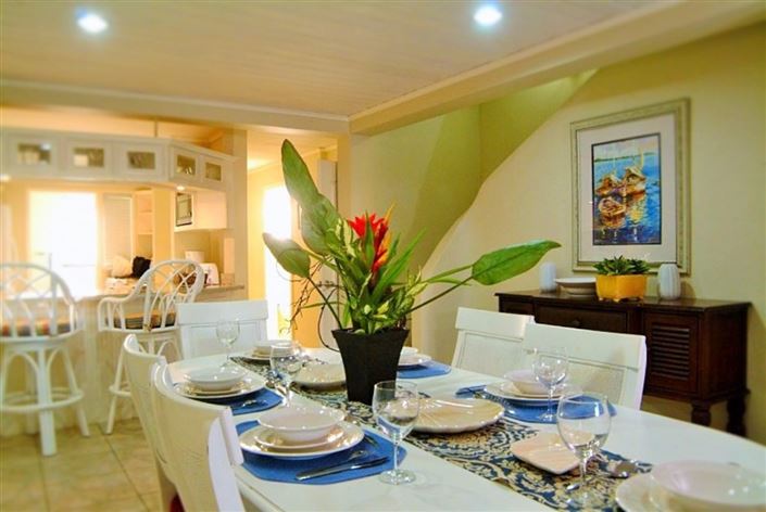 Image No.10-3 Bed Property for sale