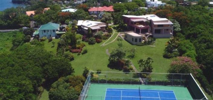 Image No.9-8 Bed Property for sale