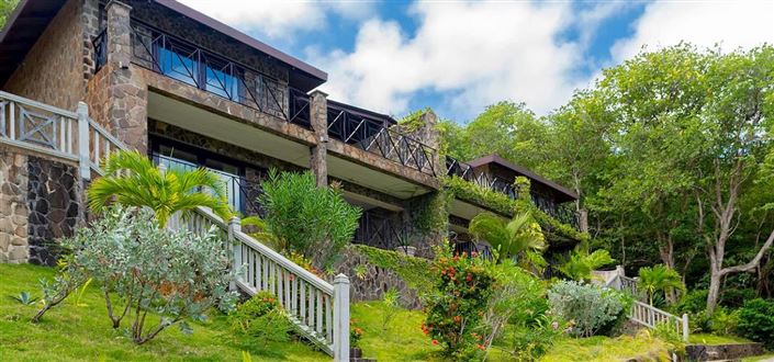 Image No.8-6 Bed Property for sale