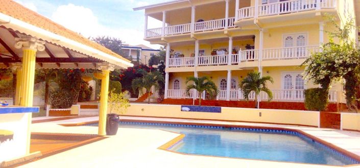 Image No.7-13 Bed Property for sale