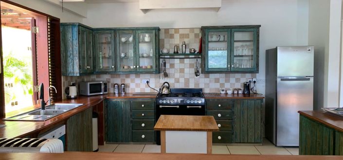 Image No.5-6 Bed Property for sale