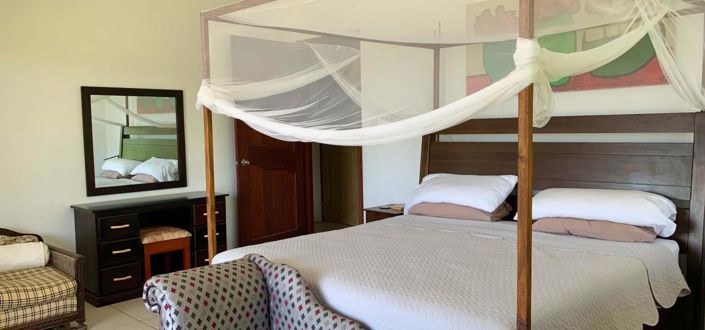 Image No.7-6 Bed Property for sale