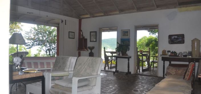 Image No.10-3 Bed Property for sale