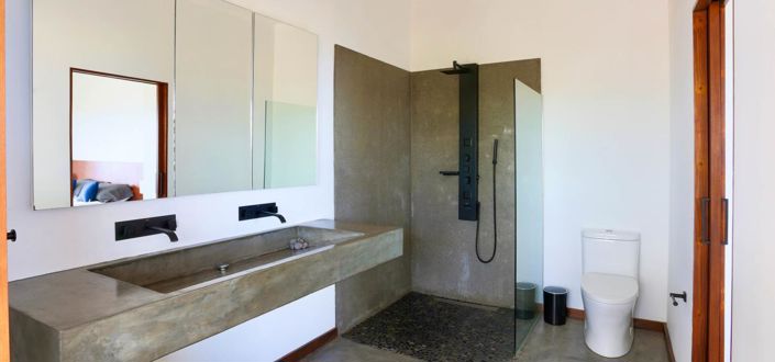 Image No.6-5 Bed Property for sale