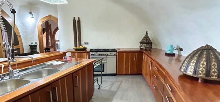 Image No.7-1 Bed Property for sale