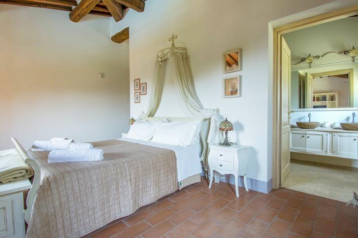 Image No.26-6 Bed Villa for sale