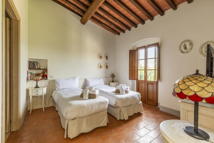 Image No.29-6 Bed Villa for sale