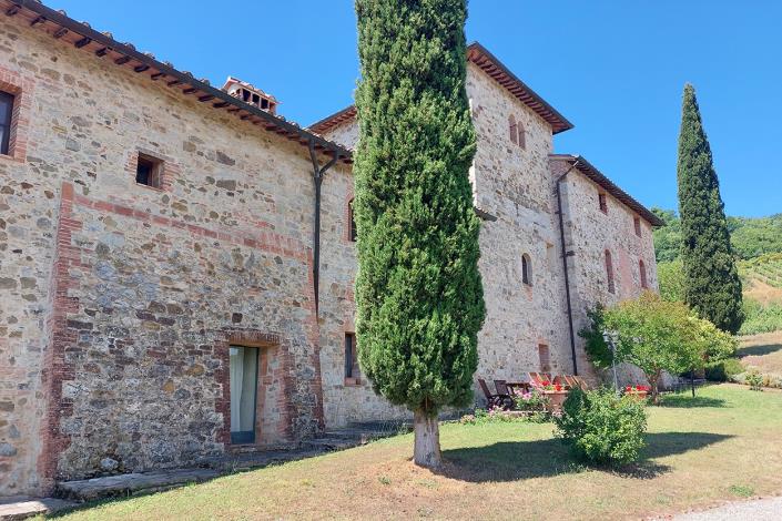 Image No.14-16 Bed Farmhouse for sale