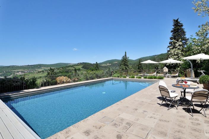 Image No.6-3 Bed Farmhouse for sale