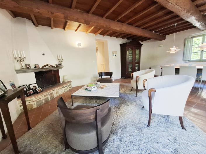 Image No.18-7 Bed Farmhouse for sale