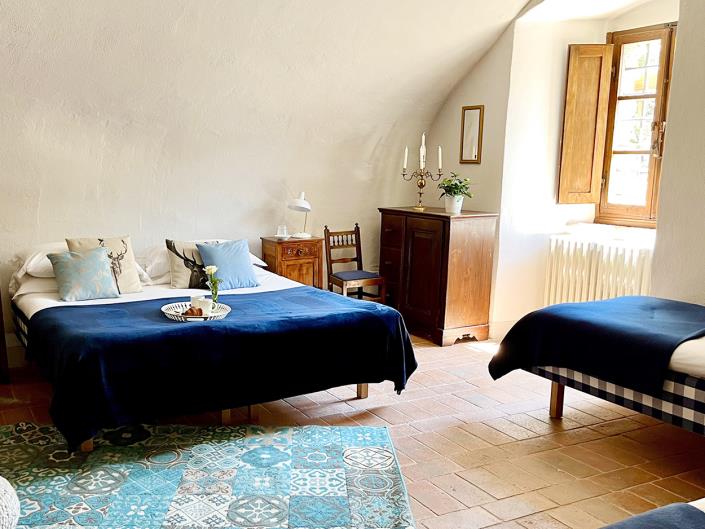 Image No.36-7 Bed Farmhouse for sale