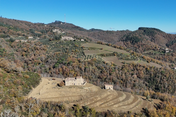 Image No.3-7 Bed Farmhouse for sale