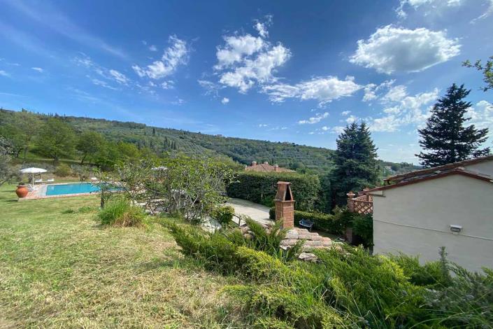 Image No.9-4 Bed Country House for sale