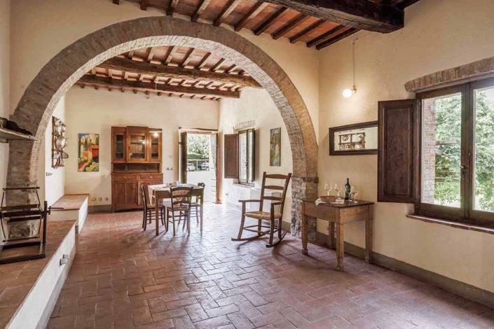 Image No.13-5 Bed Farmhouse for sale