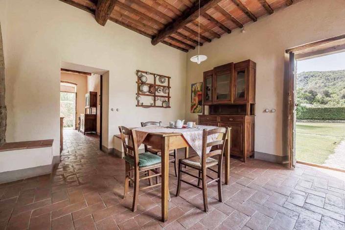 Image No.21-5 Bed Farmhouse for sale