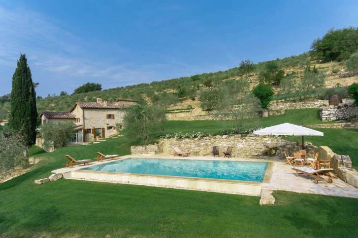 Image No.2-4 Bed Country House for sale