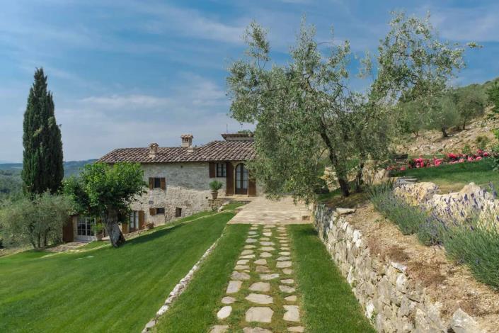 Image No.5-4 Bed Country House for sale