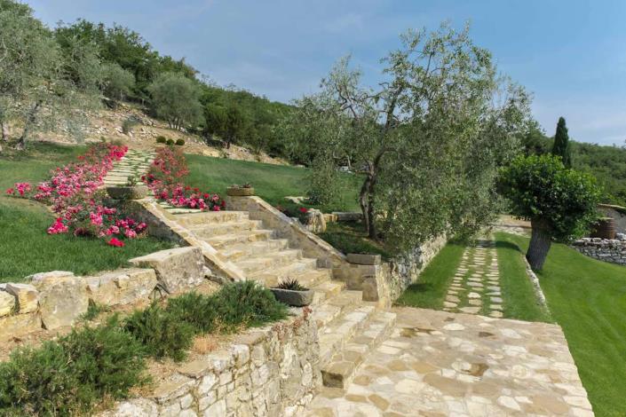 Image No.8-4 Bed Country House for sale