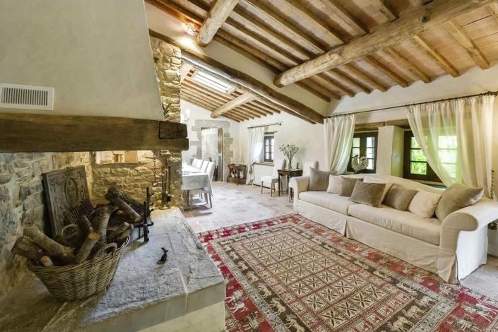 Image No.18-4 Bed Country House for sale