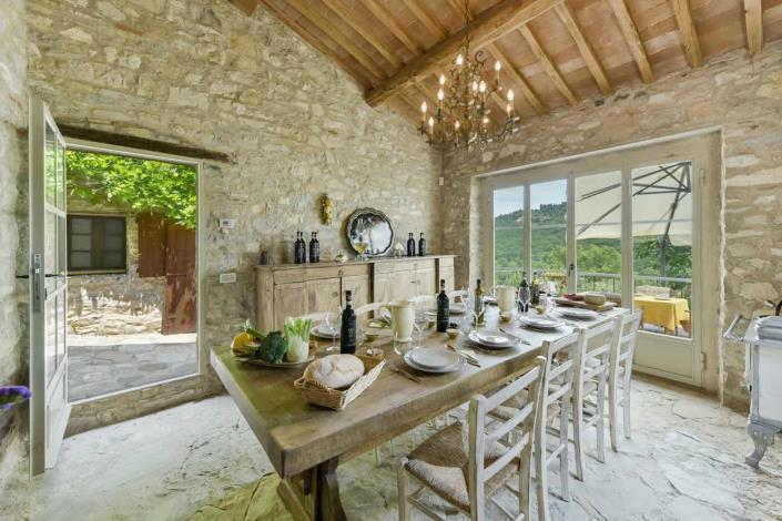 Image No.24-4 Bed Country House for sale