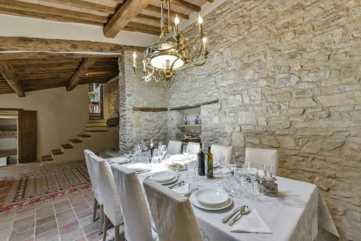 Image No.23-4 Bed Country House for sale