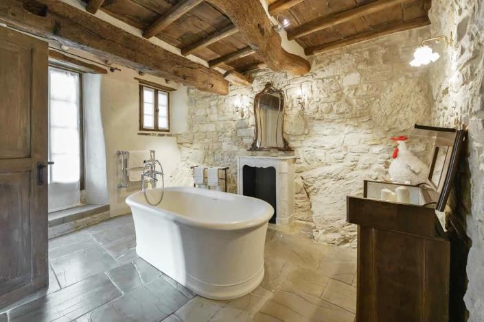 Image No.34-4 Bed Country House for sale