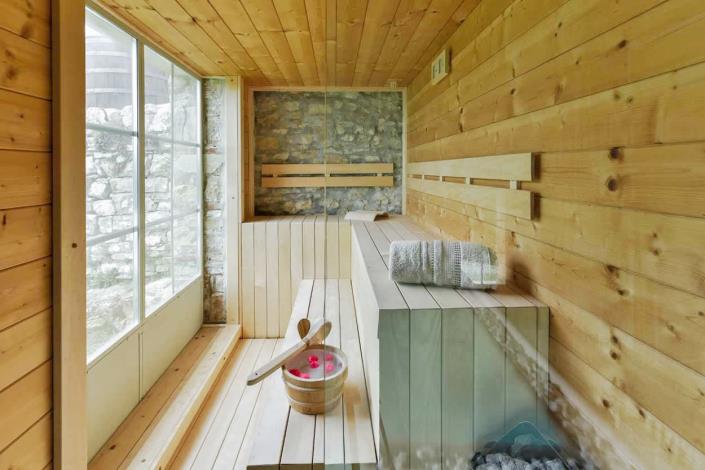 Image No.47-4 Bed Country House for sale