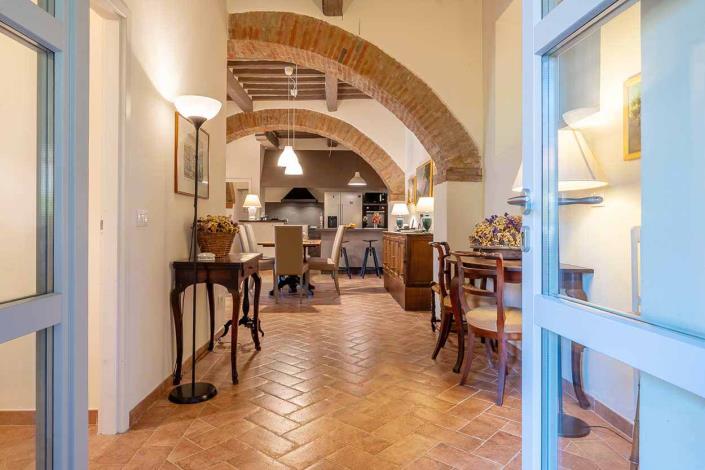 Image No.8-3 Bed Apartment for sale