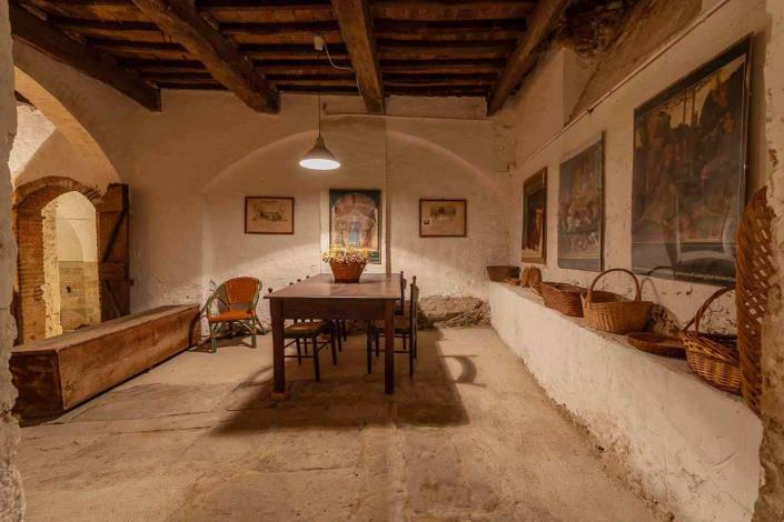 Image No.25-3 Bed Apartment for sale