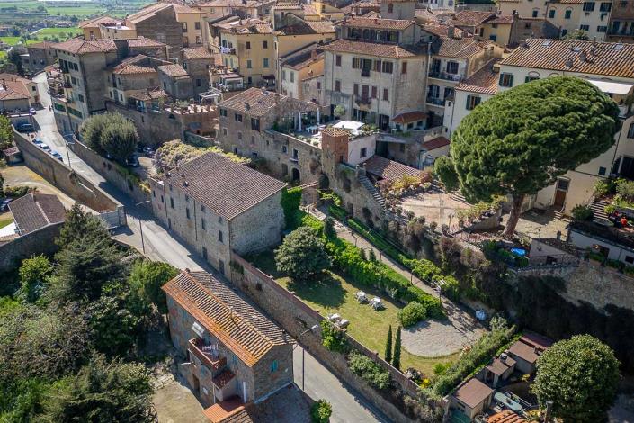 Image No.26-3 Bed Apartment for sale