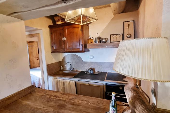 Image No.23-2 Bed Semi-Detached for sale