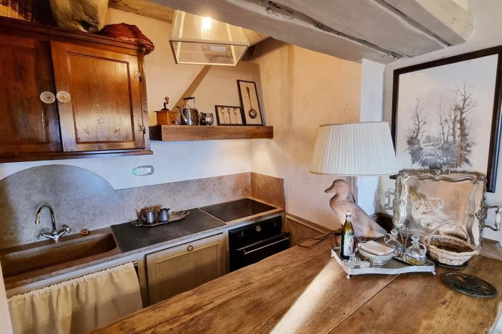 Image No.25-2 Bed Semi-Detached for sale