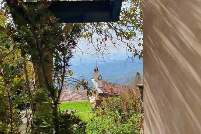 Image No.50-2 Bed Semi-Detached for sale