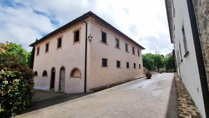 Image No.19-2 Bed Apartment for sale