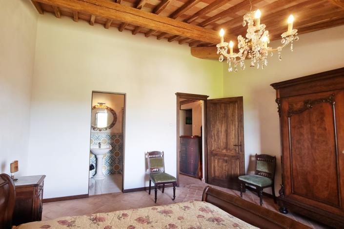 Image No.38-2 Bed Apartment for sale