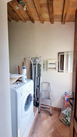 Image No.20-2 Bed Apartment for sale