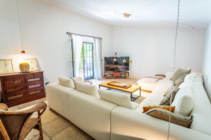 Image No.30-5 Bed Villa for sale