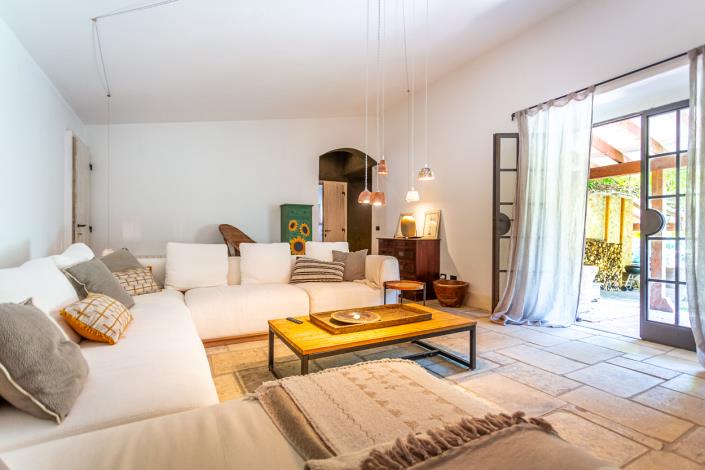 Image No.31-5 Bed Villa for sale