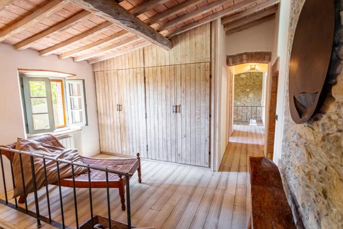 Image No.38-5 Bed Villa for sale