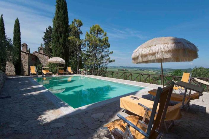 Image No.14-5 Bed Farmhouse for sale