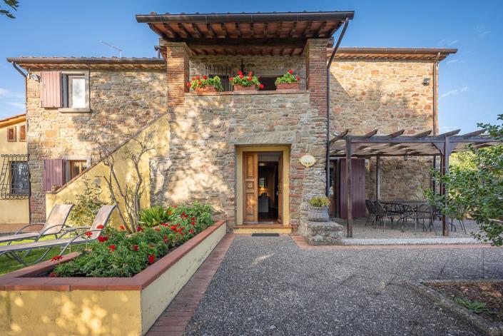 Image No.16-4 Bed Country House for sale