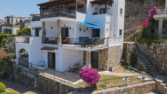 Image No.3-3 Bed Apartment for sale